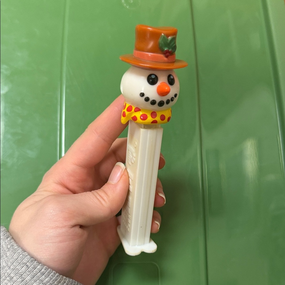 2002 Vintage Snowman PEZ Dispenser with Orange Hat